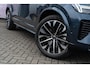 Volvo XC90 Plug-in Hybrid T8 AWD Ultra Dark | Facelift | Luchtvering | Panoramadak | Gelamineerde Zijruiten | 360 Camera | LED Matrix Koplampen | Adaptive Cruise Control | Dodehoekdetectie BLIS | Harman Kardon Audio | Elektrische achterklep | 7 zitplaatsen |