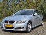 BMW 3-Serie Touring 318i Corporate Lease Business Line Zeer netjes navigatie cruis control parkeer sensor goed onderhouden