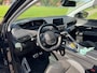 Peugeot 3008 1.2 PureTech Crossway / Automaat / Navigatie / Camera voor + Achter / Panorama dak / Elektrische stoel / Lm Velgen