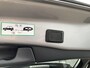 Toyota RAV4 2.5 Hybrid AWD Bi-tone Trekhaak, stoel- & stuurverwarming, keyless, achteruitrij camera, parkeersensoren v&a, navigatie Apple CarPlay/Android Auto