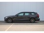 Volvo V60 T6 350PK Plug-in hybrid AWD Plus Dark | Adaptive Cruise & Pilot Assist | Premium Harman/Kardon Audio | Semi Elektr. Trekhaak | 360 Camera | Nappa/Open Grid Bekleding | Stoel & Stuurverwarming |