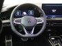 Volkswagen Golf 1.5 eHybrid GTE | Trekhaak | Head-up display | Achteruitrijcamera | 3-zone airco | Adaptieve cruise control | Stoel- en stuurwielverwarming | CarPlay |