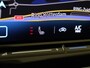 Volkswagen Golf 1.5 eHybrid GTE | Trekhaak | Head-up display | Achteruitrijcamera | 3-zone airco | Adaptieve cruise control | Stoel- en stuurwielverwarming | CarPlay |