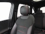 Mercedes-Benz B-klasse 180 AMG Line 136 Pk Automaat | Panorama Dak | Camera | Adaptive Cruise | Privacy Glass | LED | Navigatiesysteem | 19 Inch | 32.920 Km