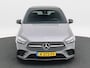 Mercedes-Benz B-klasse 180 AMG Line 136 Pk Automaat | Panorama Dak | Camera | Adaptive Cruise | Privacy Glass | LED | Navigatiesysteem | 19 Inch | 32.920 Km