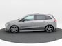 Mercedes-Benz B-klasse 180 AMG Line 136 Pk Automaat | Panorama Dak | Camera | Adaptive Cruise | Privacy Glass | LED | Navigatiesysteem | 19 Inch | 32.920 Km