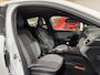 Renault Clio 90PK TCe 90 Techno | 9,3" Navi | Camera | Climate Control | Apple CarPlay/Android Auto | Cruise Control | Parkeersensoren | Lichtmetalen Velgen | Privacy Glass | Full LED |