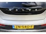 Volvo V40 Cross Country 1.5 T3 Polar+ Luxury Automaat | NL-AUTO! | DEALER OH! | FULL OPTION! | PANODAK | LEDER | AFN. TREKHAAK | CAMERA | STOELVERWARMING | NAVI | CLIMA | CRUISE | PARK SENS V+A | PRACHTIGE STAAT!