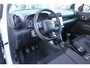 Citroën C3 Aircross 1.2 110PK C-SERIES | NAVIGATIE | APPLE CARPLAY/ANDROID AUTO | LICHTMETALEN VELGEN | CRUISE CONTROL | DAB+ RADIO | CLIMATE CONTROL | PARKEER SENSOREN ACHTER | ZWART DAK |