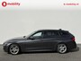 BMW 3-Serie Touring 318i High Executive M-Sport Trekhaak Apple CarPlay | Achteruitrijcamera | HIFI | Leer | DAB Audio