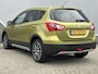 Suzuki S-Cross SX4 1.6 High Executive / Panorama schuifdak / Stoel verwarming / Cruise control / Navigatie /