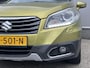 Suzuki S-Cross SX4 1.6 High Executive / Panorama schuifdak / Stoel verwarming / Cruise control / Navigatie /