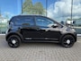 Volkswagen Up! 1.0 cross up! BlueMotion - Navi - Winterpakket - Airco - Org.NL