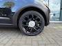 Volkswagen Up! 1.0 cross up! BlueMotion - Navi - Winterpakket - Airco - Org.NL