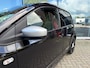 Volkswagen Up! 1.0 cross up! BlueMotion - Navi - Winterpakket - Airco - Org.NL