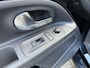 Volkswagen Up! 1.0 cross up! BlueMotion - Navi - Winterpakket - Airco - Org.NL