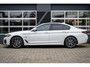 BMW 5-Serie 530 530e xDrive High Executive | M-Sport | Shadow | Panorama | Laser | Leder | Camera | Trekhaak | 19' inch | Hifi |
