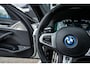 BMW 5-Serie 530 530e xDrive High Executive | M-Sport | Shadow | Panorama | Laser | Leder | Camera | Trekhaak | 19' inch | Hifi |
