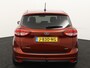Ford C-Max Trekhaak 1.5 Titanium 150PK Airco, bluetooth, stuur multifunctioneel, verwarmd voorruit, spraakbediening, Elektronische remkrachtverdeling, Elektronisch Stabiliteits Programma Stap in en ervaar hoe praktisch en stijlvol een gezinsauto kan zijn. Deze Ford C-Max 1.5 Titanium combineert een krachtige en zuinige 1.5 EcoBoost motor met luxe extra’s zoals climate control