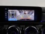 Mercedes-Benz A-klasse 180 Business Solution AMG | Premium Plus | Panoramaschuifdak | Nightpakket | 19"Multispaak AMG velgen | Stoelverwarming |  360° camera | Head-up display |