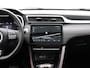 MG ZS EV Long Range Luxury 70 kWh | 360° camera | Leatherette bekleding | Panoramisch schuif/kanteldak | MG I-Smart | Apple Carplay | Stoelverwarming | Draadloos laden | Electrische Bestuurderstoel