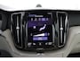 Volvo XC60 Recharge T8 AWD Inscription | Luchtvering | Bowerks&Wilkins | Stoel Massage / Ventilatie | 22 inch | Camera | Adaptive Cruise | Uniek! |