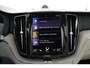 Volvo XC60 Recharge T8 AWD Inscription | Luchtvering | Bowerks&Wilkins | Stoel Massage / Ventilatie | 22 inch | Camera | Adaptive Cruise | Uniek! |