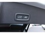 Volvo XC40 B4 Automaat Plus Black Edition | Verwarmbare voorstoelen | Verwarmbaar stuurwiel | Premium audio by Harman Kardon| Rondom zichtcamera | 20 inch Lichtmetalen wielen | Elektrisch glazen panoramadak