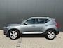 Volvo XC40 2.0 T4 Momentum | Camera | Stoelverwarming | Trekhaak | Keyless | 4 Cilinder | Parkeersensoren voor + achter |