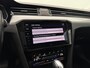 Volkswagen Passat Variant 1.5 TSI Business Automaat | Panoramadak | Adaptive Cruise Control | Navigatie | Camera | Stoelverwarming