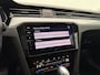 Volkswagen Passat Variant 1.5 TSI Business Automaat | Panoramadak | Adaptive Cruise Control | Navigatie | Camera | Stoelverwarming