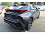 Toyota C-HR 1.8 Hybrid 140 FIRST EDITION BI-TONE LAK STOEL/WISSER&STUURVERW. LED DODEHOEK DETECTIE LM-VELGEN AD-CRUISE PARK.SENSOREN NAVI