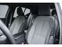 Volvo XC40 B4 Plus Dark | Verwarmbare Voorstoelen en Stuurwiel | Semi-Elektrische Trekhaak | Verwarmbare Voorruit | Premium Audio by Harman Kardon | Adaptieve Cruise Control | Park Assist