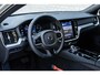 Volvo V60 T6 Plug-in hybrid AWD Plus Dark | Trekhaak | Rondom zichtcamera | Verwarmbare voorruit | Verwarmbare voorstoelen, achterbank en stuurwiel | Premium audio by Harman Kardon | Keyless |