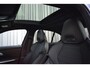 BMW 3-Serie 330e M-Sport Performance M-SPORTSTOELEN / SCHUIFDAK / HARMAN-KARDON / CARBON / NAP / CARPLAY