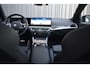 BMW 3-Serie 330e M-Sport Performance M-SPORTSTOELEN / SCHUIFDAK / HARMAN-KARDON / CARBON / NAP / CARPLAY