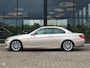 BMW 3-Serie 325i Cabrio LCI Aut - Sportst, Prof Navi, COMbox