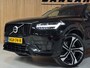 Volvo XC90 Volvo XC90 2.0 T8 Recharge AWD R-Design B&W|PANO|LUCHTVERING|TREKHAAK|HUD|22 INCH LMV