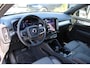 Volvo XC40 2.0 B4 Plus Dark Trekhaak | Harman Kardon | Stoel + stuur verwarming | Camera | Adaptive cruise control |