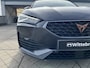 CUPRA Leon 1.4 e-Hybrid 245pk Performance DSG Automaat 19"LM velgen / Panoramadak / Voorruit verwarmbaar / Navigatie / Parkeersensoren