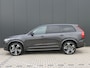 Volvo XC90 T8 Recharge AWD Ultimate Dark | Massage | Luchtvering | Bowers&Wilkins | 22 Inch | Trekhaak | Geventileerd Leder
