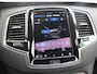 Volvo XC90 T8 Recharge AWD Ultimate Dark | Massage | Luchtvering | Bowers&Wilkins | 22 Inch | Trekhaak | Geventileerd Leder