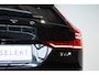 Volvo V60 T6 Plug-in hybrid AWD Plus Dark | Adaptive Cruise Control | 360° Parkeercamera | BLIS | Stoelverwarming | Stuurwielverwarming | Wegklapbare trekhaak | Harman Kardon Premium Audio | Google infotainment