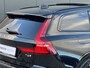 Volvo V60 T6 Plug-in hybrid AWD Ultra Dark | Trekhaak | Panoramadak | Stoel en Stuurwiel verwarming | Adaptieve Cruise Control | Harman Kardon | BLIS | LED | Head up Display |