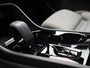 Volvo XC40 2.0 B4 Plus Dark Automaat / Trekhaak / Harman Kardon / All-Season Banden / Voorraam verwarmd