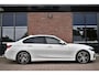 BMW 3-Serie 320i M-Sport Pano 19inch Laser HiFi Shadowline