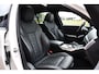 BMW 3-Serie 320i M-Sport Pano 19inch Laser HiFi Shadowline