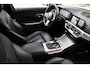 BMW 3-Serie 320i M-Sport Pano 19inch Laser HiFi Shadowline