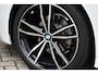 BMW 3-Serie 320i M-Sport Pano 19inch Laser HiFi Shadowline