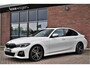 BMW 3-Serie 320i M-Sport Pano 19inch Laser HiFi Shadowline